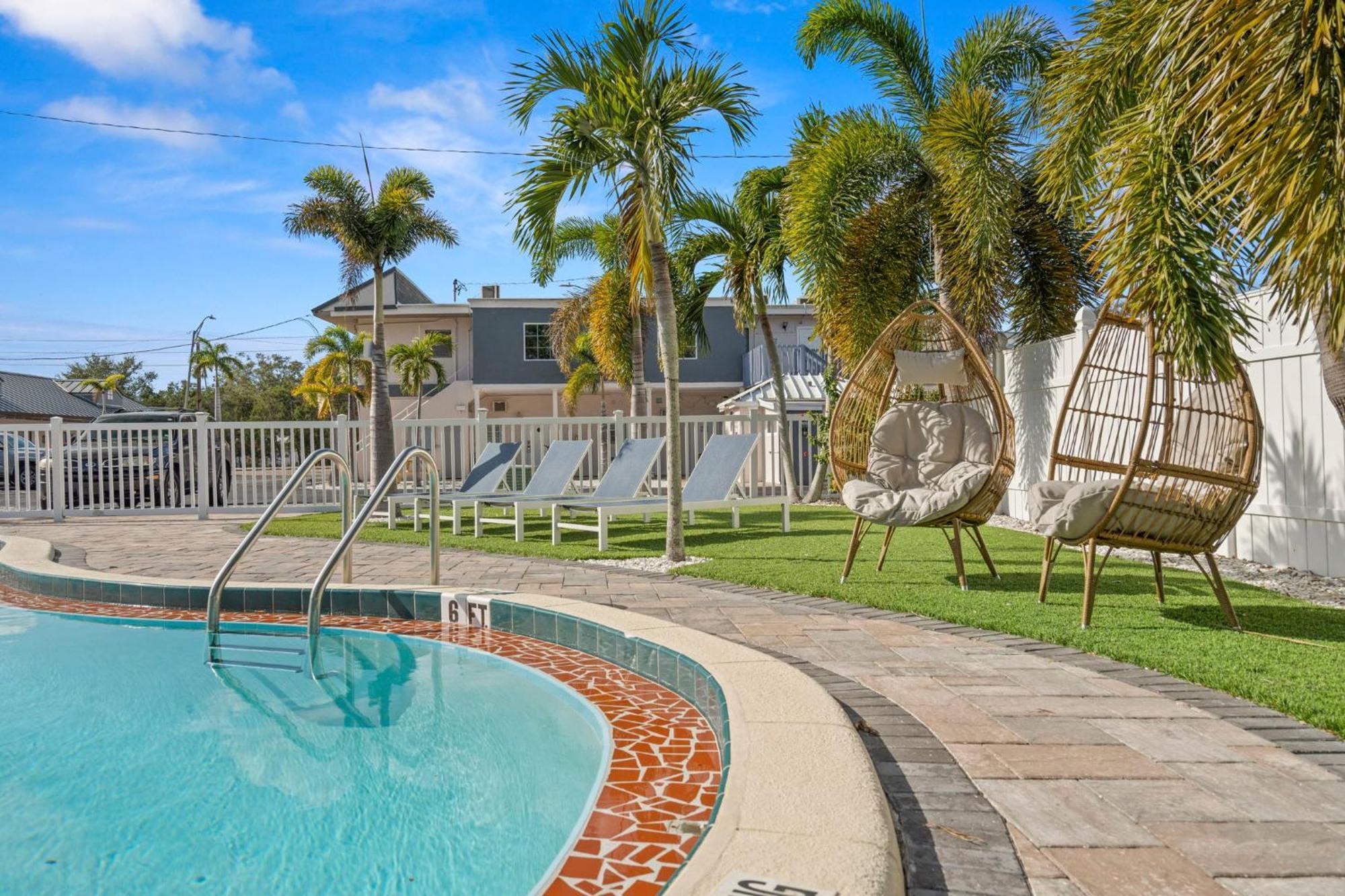 2B1B Stylish Little House W Shared Pool 511 Βίλα Κλιαργουότερ Εξωτερικό φωτογραφία