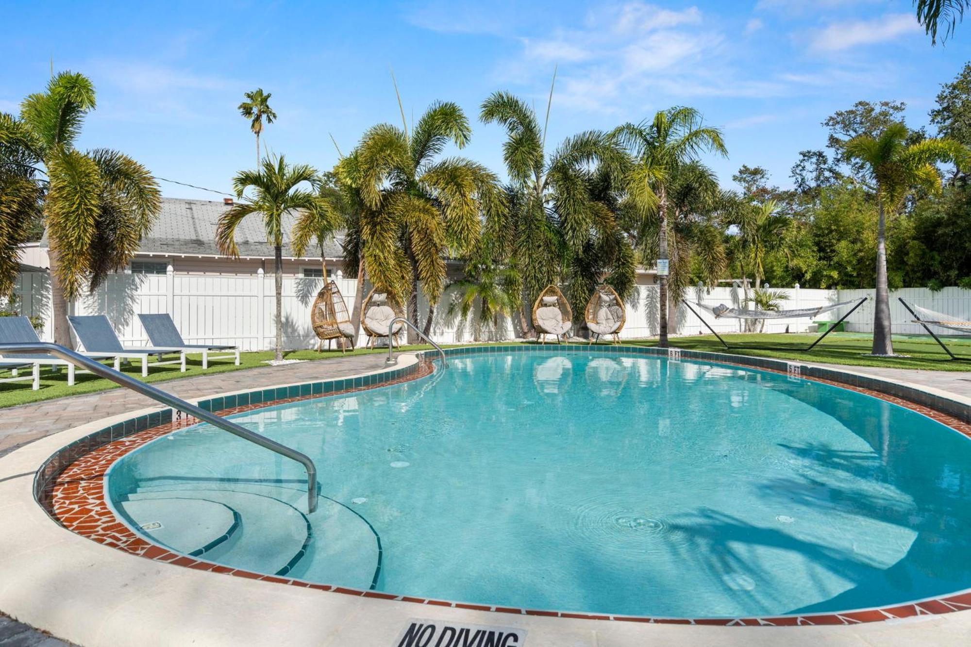 2B1B Stylish Little House W Shared Pool 511 Βίλα Κλιαργουότερ Εξωτερικό φωτογραφία